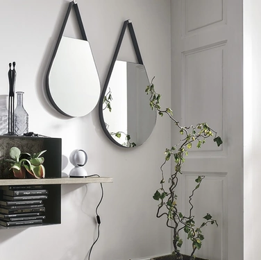 Specchiere moderne Drops con struttura in metallo di Target Point