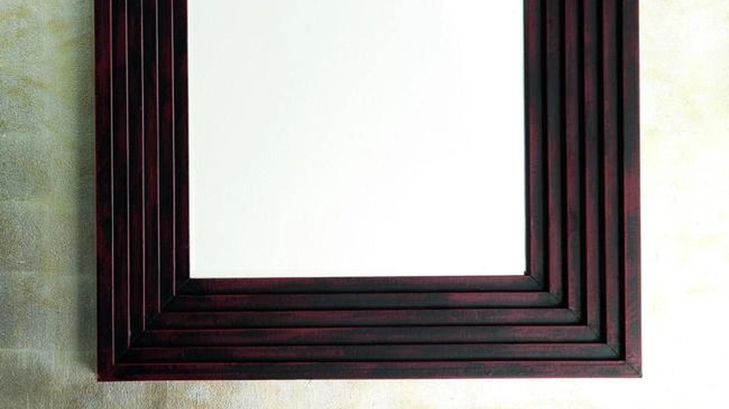 Specchiera Quadrata con cornice in legno di Stones