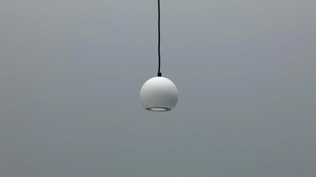 Lampada a sospensione Tenis in metallo verniciato Bianco di Stones