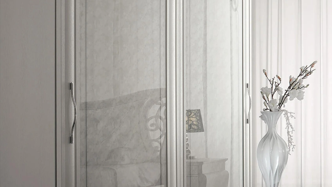 Armadio scorrevole Prestige 01 in legno laccato e vetro di Spar