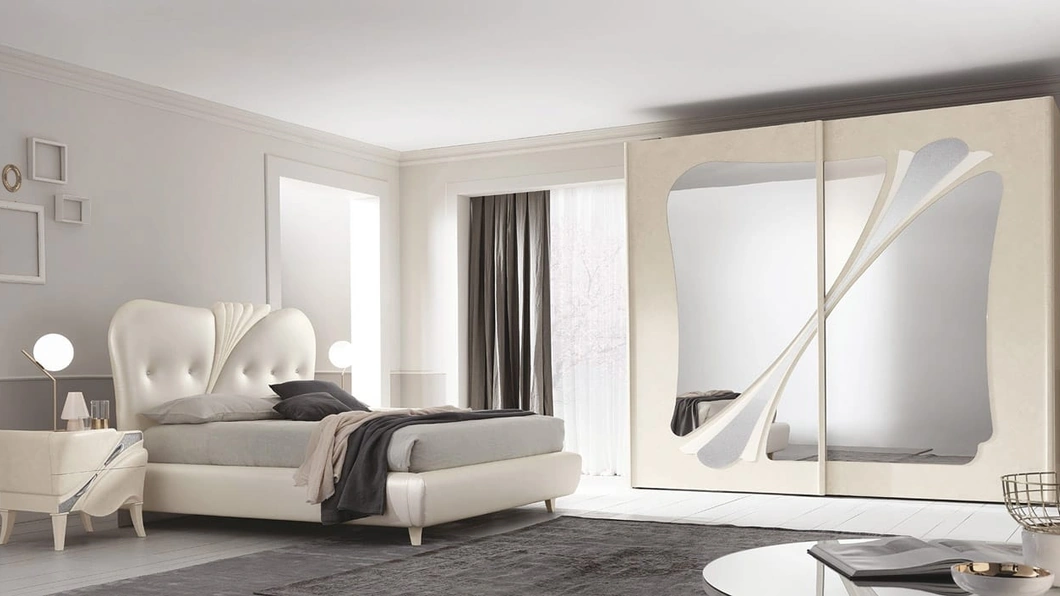 Armadio Vintage finitura perlage di Adriatica