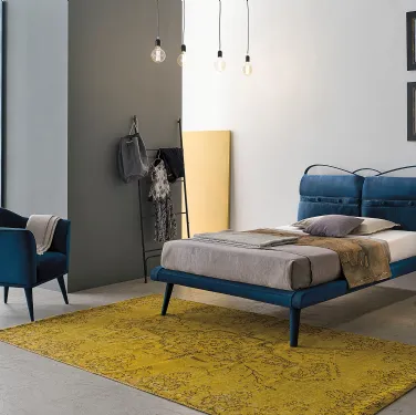 Letto Corfù alla Francese in tessuto con testiera di Target Point