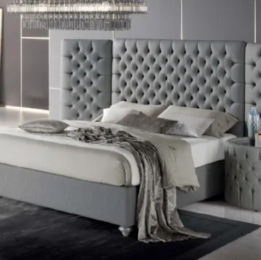Letto in pelle con testiera trapuntata Puccini di Stilfar Italia