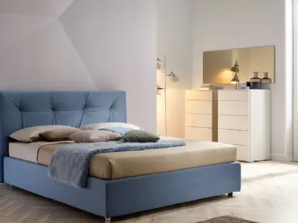 Letto imbottito in tessuto con testiera trapuntata SC220 di Moretti Compact