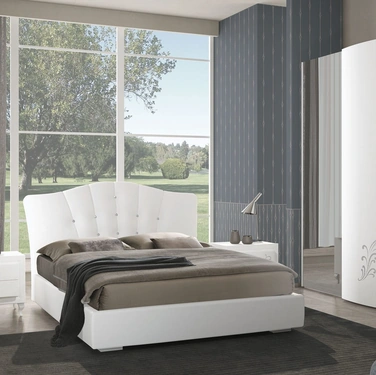 Letto imbottito Silvia di Adriatica