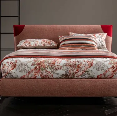 Letto in tessuto con testiera Soul Licony di Altrenotti
