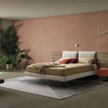 Letto in legno di Rovere Zen Soft con testiera sospesa arricchita da due cuscini imbottiti di Devina Nais
