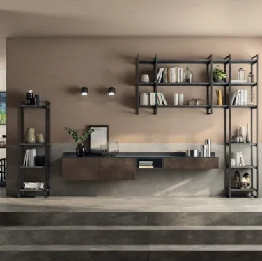 Parete Attrezzata sospesa Living Liberamente in decorativo Oxide Bronze di Scavolini