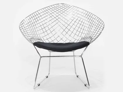 Poltroncina Asia in tondino di metallo di Sigerico