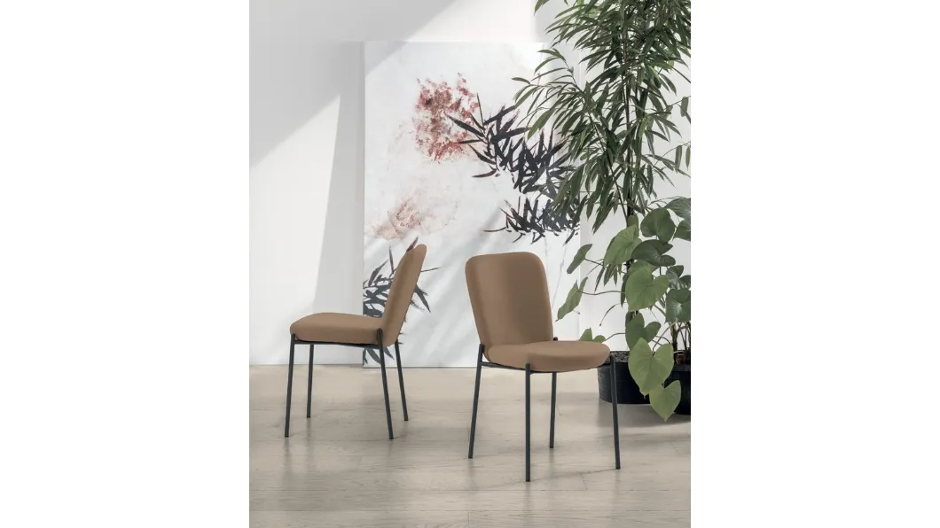 Sedia Akita di Target Point