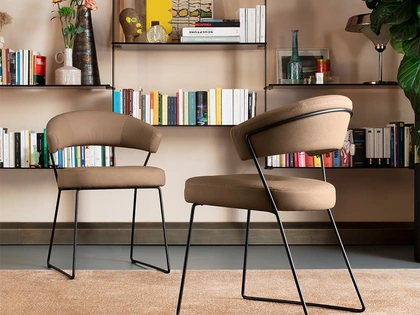 Sedia in ecopelle Ny Anniversary di Connubia