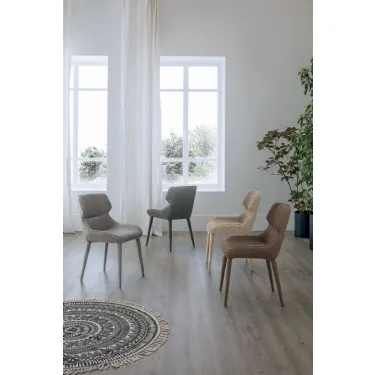 Sedia Detroit imbottita e interamente rivestita in tessuto Soft-Touch vintage di Target Point