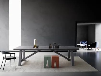 Tavolo Master in legno massello di Rovere di Devina Nais
