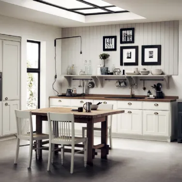 Cucina Classica Favilla con Top in Laminato Old Natural di Scavolini