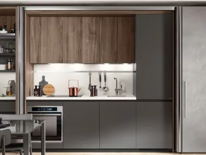 Cucina Moderna Boxi in Grigio Ferro opaco e Noce Garden di Scavolini