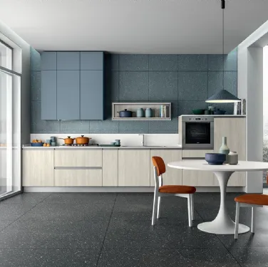 Cucina Moderna lineareì Linea 06 in nobilitato finitura Rovere Gesso e Cadaques di Colombini Casa Artec