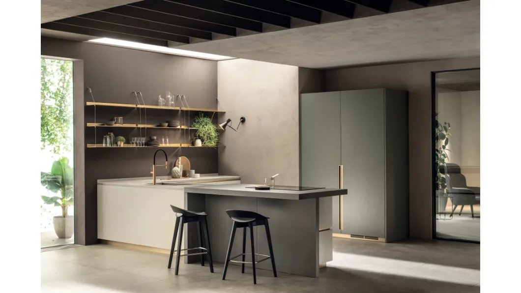 Cucina Moderna DeLinea in laccato Tortora e Verde Minerale di Scavolini