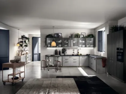 Cucina Moderna angolare con penisola Diesel get Together Industrial Showcases di Scavolini