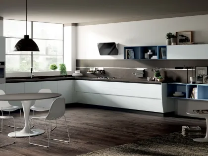 Cucina Moderna Flux Swing laccato opaco Ghiaccio di Scavolini