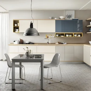 Cucina Moderna Foodshelf laccato Panna, Tortora e Blu Aviazione di Scavolini