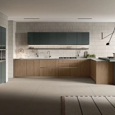 Cucina Moderna con penisola Lungomare Plus 09 in Noce e laccato lucido di Colombini Casa Artec