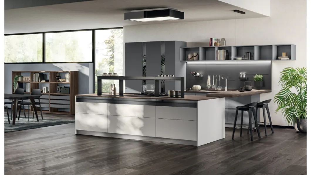 Cucina Moderna con isola e penisola Motus in laccato Grigio Airone e Grigio Vulcano di Scavolini