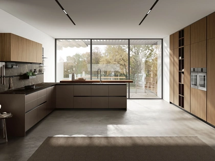 Cucina Moderna con penisola Pratica L 12 di Colombini Kitchen