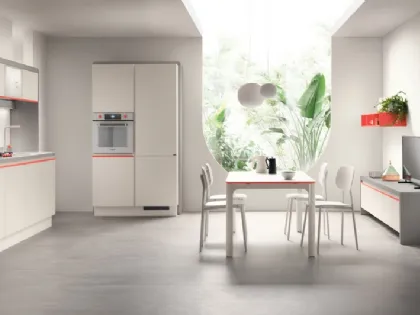 Cucina Moderna Dandy Plus Bianco puro e maniglia Rosso Corallo di Scavolini