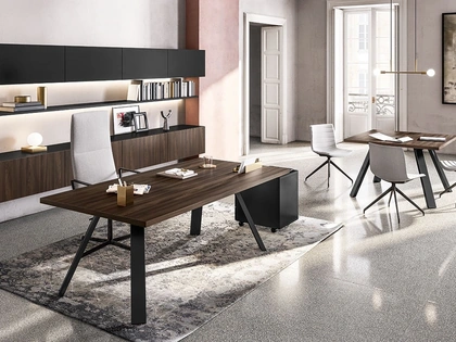 Scrivania Direzionale Funny Plus Gamba K di About Office