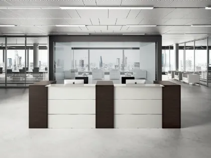 Bancone Reception GET 01 in laccato bianco opaco e melaminico effetto legno di Colombini Office