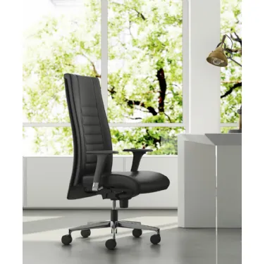 Poltrona Direzionale Tait di Elleci Office